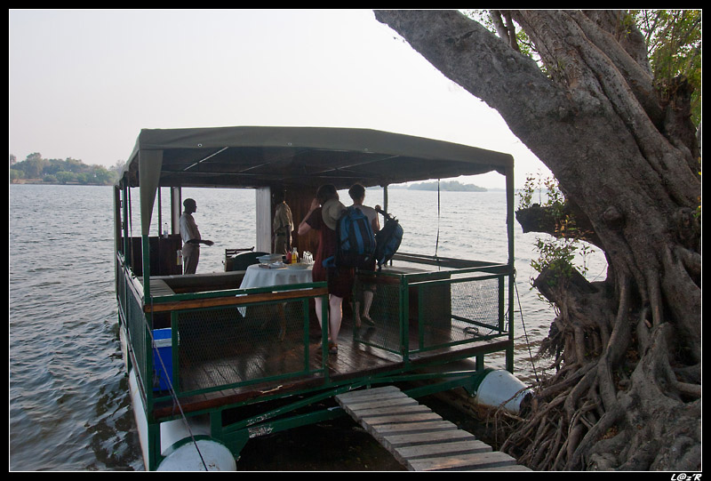 CroisiÃ¨re sur le ZambÃ¨ze
